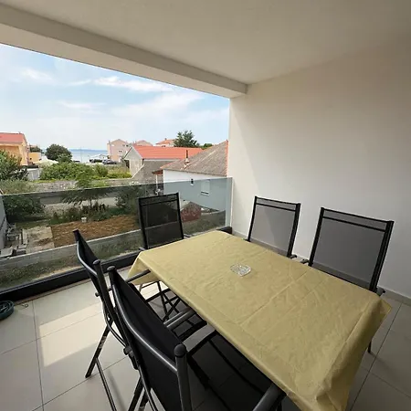 Neubauwohnung Mit Meerblick In * Privlaka (Zadar)