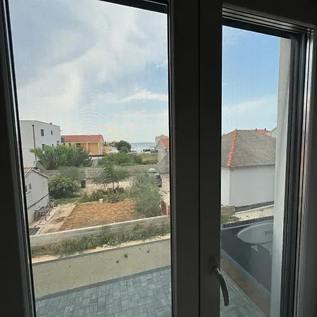 Neubauwohnung Mit Meerblick In