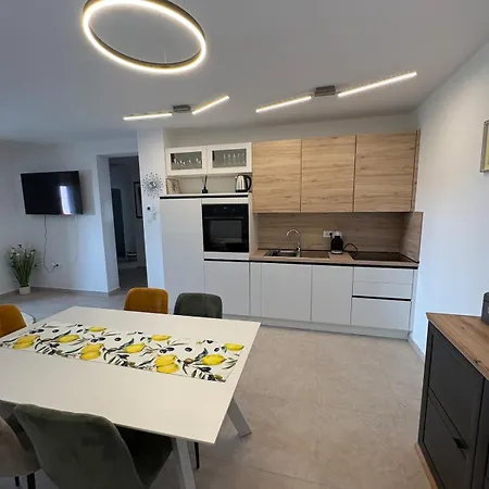 Neubauwohnung Mit Meerblick In